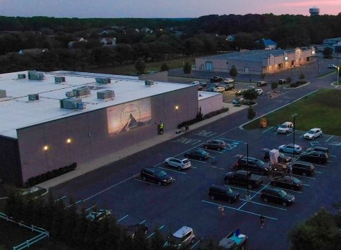 Lefty's Summer Drive-In Movies