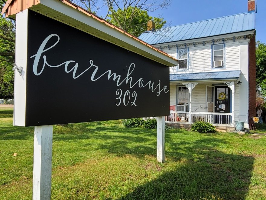 Farmhouse 302