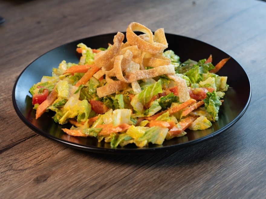 Lago Asian Cuisine & Sushi