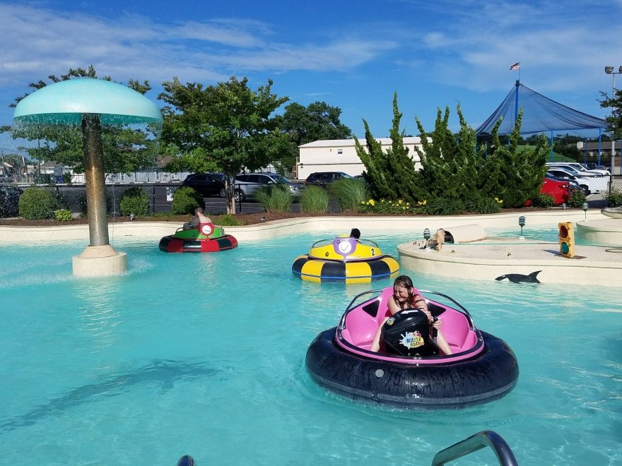 Jungle Jim's River Safari Water Park