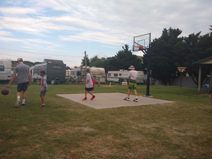 Pine Tree Campground