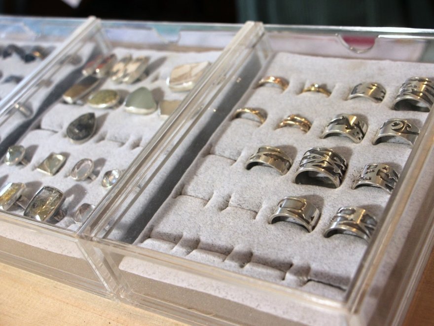 Heidi Lowe Gallery and Lovely Rings by Hand