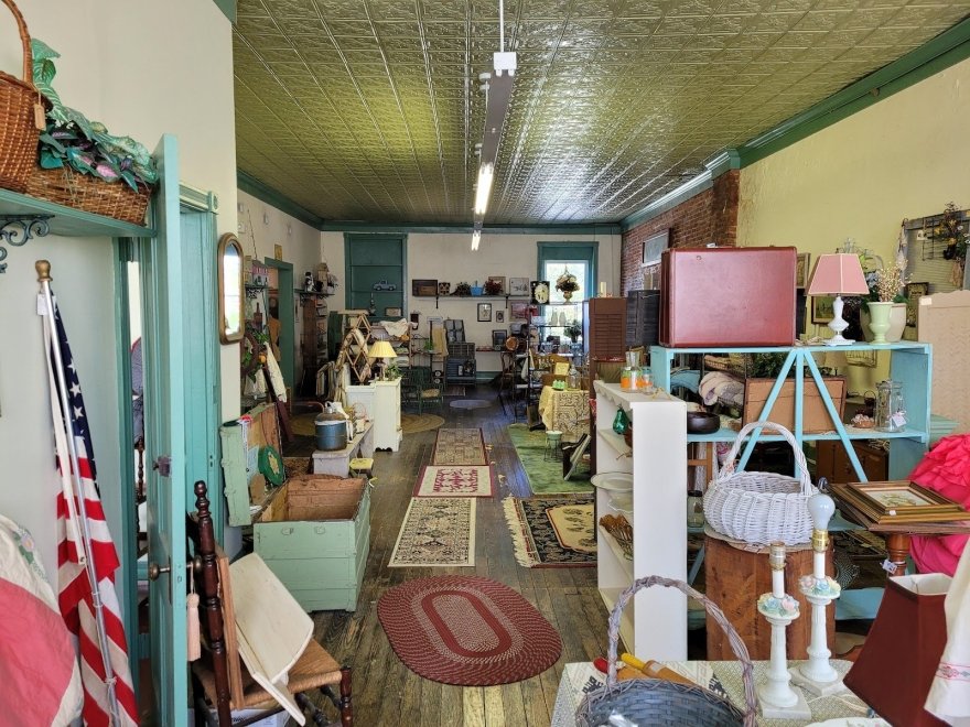 Georgetown Antiques Market