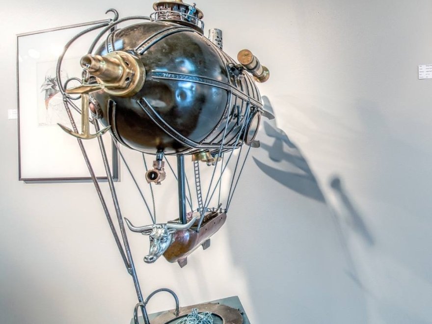 Peninsula Gallery