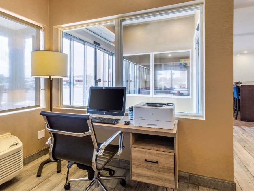 Quality Inn & Suites Georgetown - Seaford