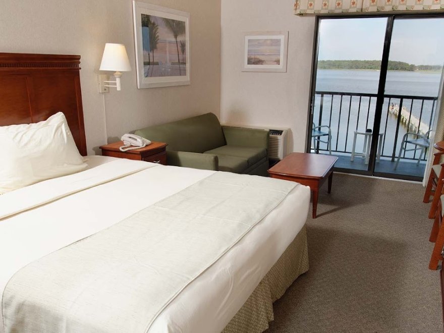 The Bay Resort