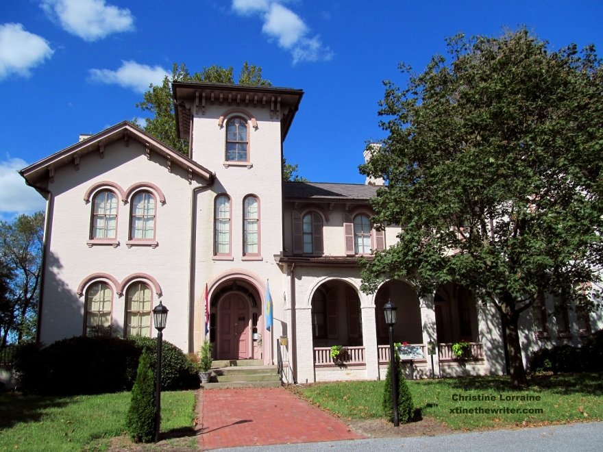 Ross Mansion